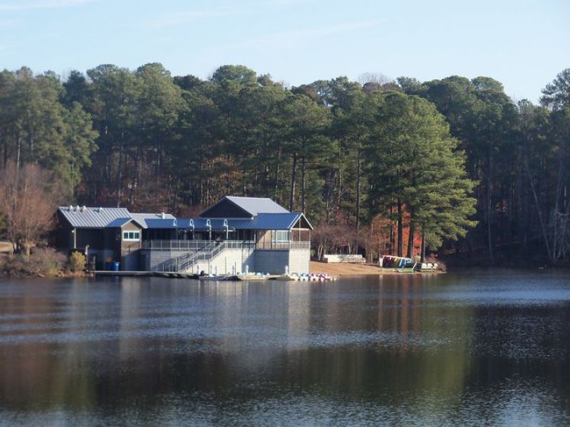 lake-johnson-park-visitnc